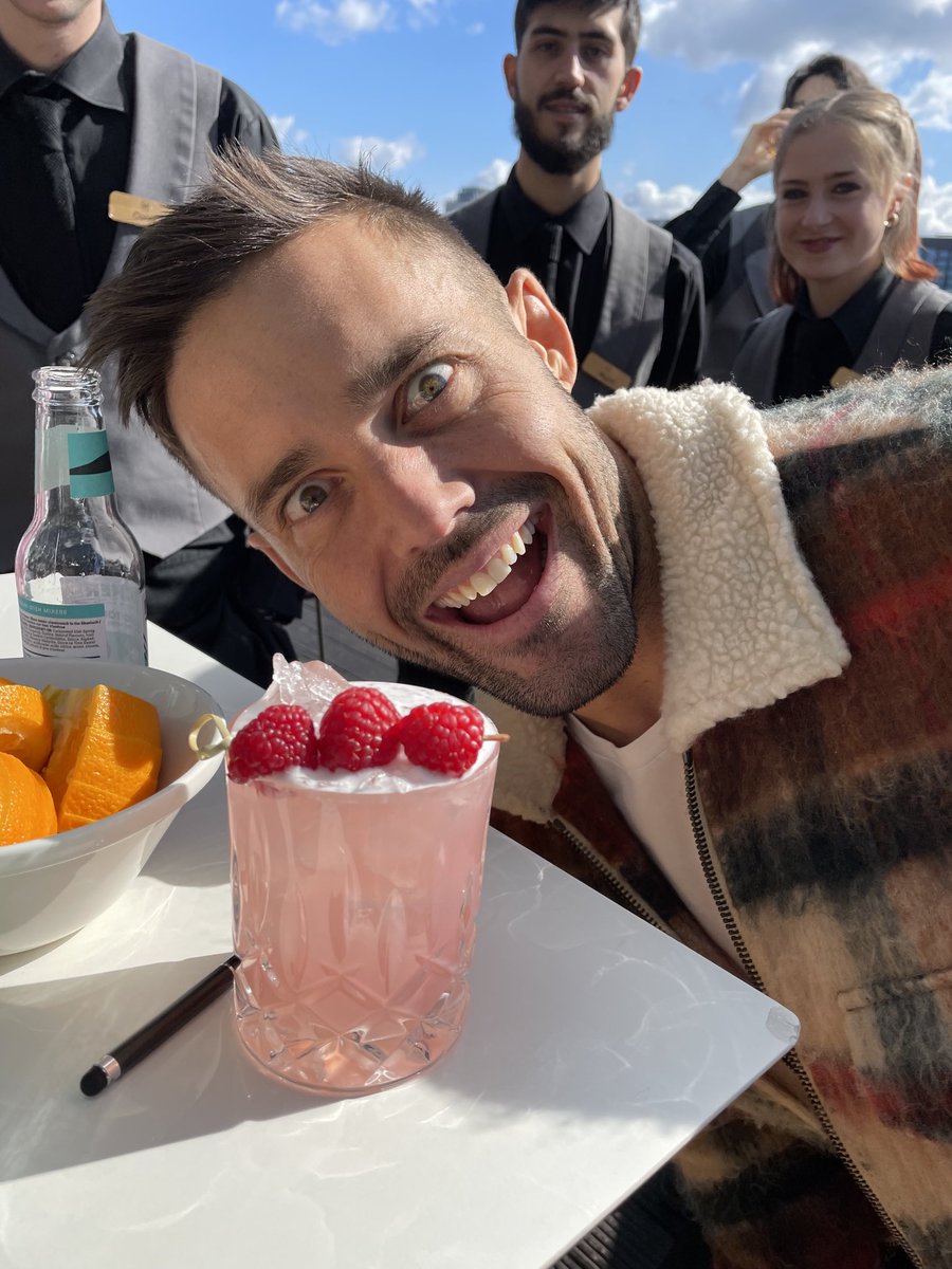 FindlaterandCo's tweet photo. Great to have Spencer Matthews over giving the staff training on the rooftop of ⁦@themarkerhotel⁩ in Dublin.  Simply substitute a Clean product in your favourite cocktails to lead a sober life https://t.co/zeqF0DQKHa