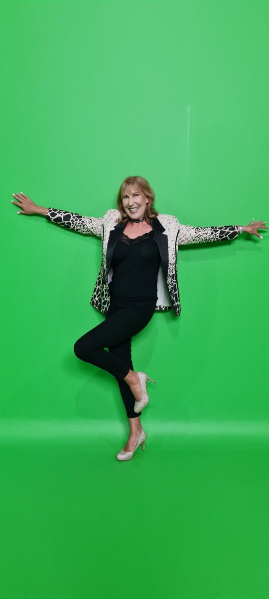 charisbloomberg's tweet photo. Amazing to be in front of the camera today after 3 years!βΊ
Thank you to Enrico Adonis DOP & owner of Kuila Media Productions!
Please watch this space! Thank you all!
#Integritytalks
#IChooseIntegrity https://t.co/T3yDgLNLJ6