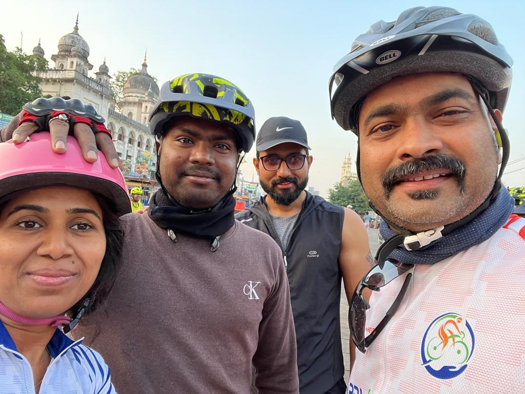 happy_hyderabad's tweet photo. #HappyHyderabad #Charminar #cycling ride
#ResetHyderabadWithCycling #Cycle #cycle4change #Cycle2Freedom https://t.co/b7sNDKISO3