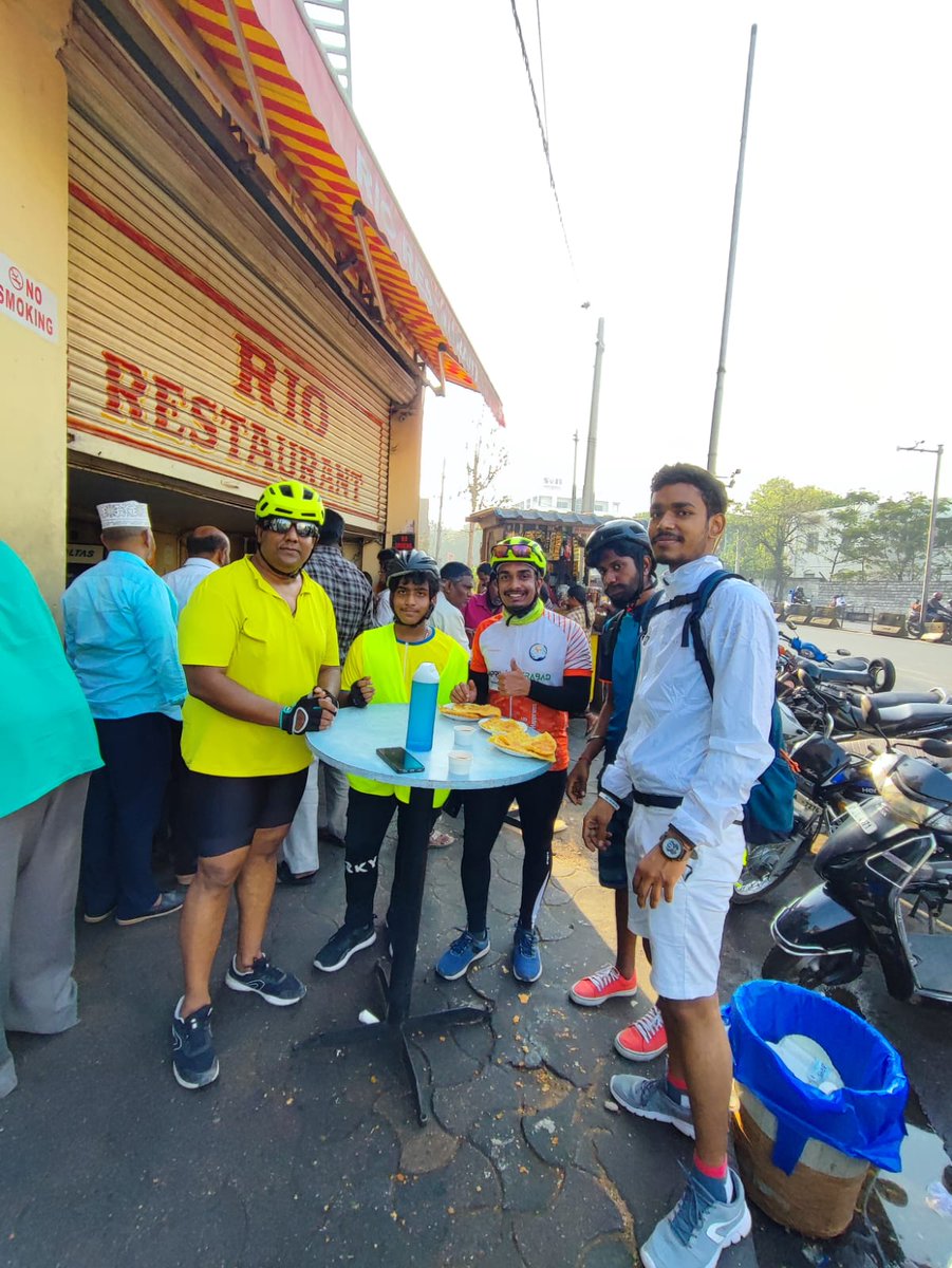 happy_hyderabad's tweet photo. #HappyHyderabad #Charminar #cycling ride
#ResetHyderabadWithCycling #Cycle #cycle4change #Cycle2Freedom https://t.co/f35KWTjnNX