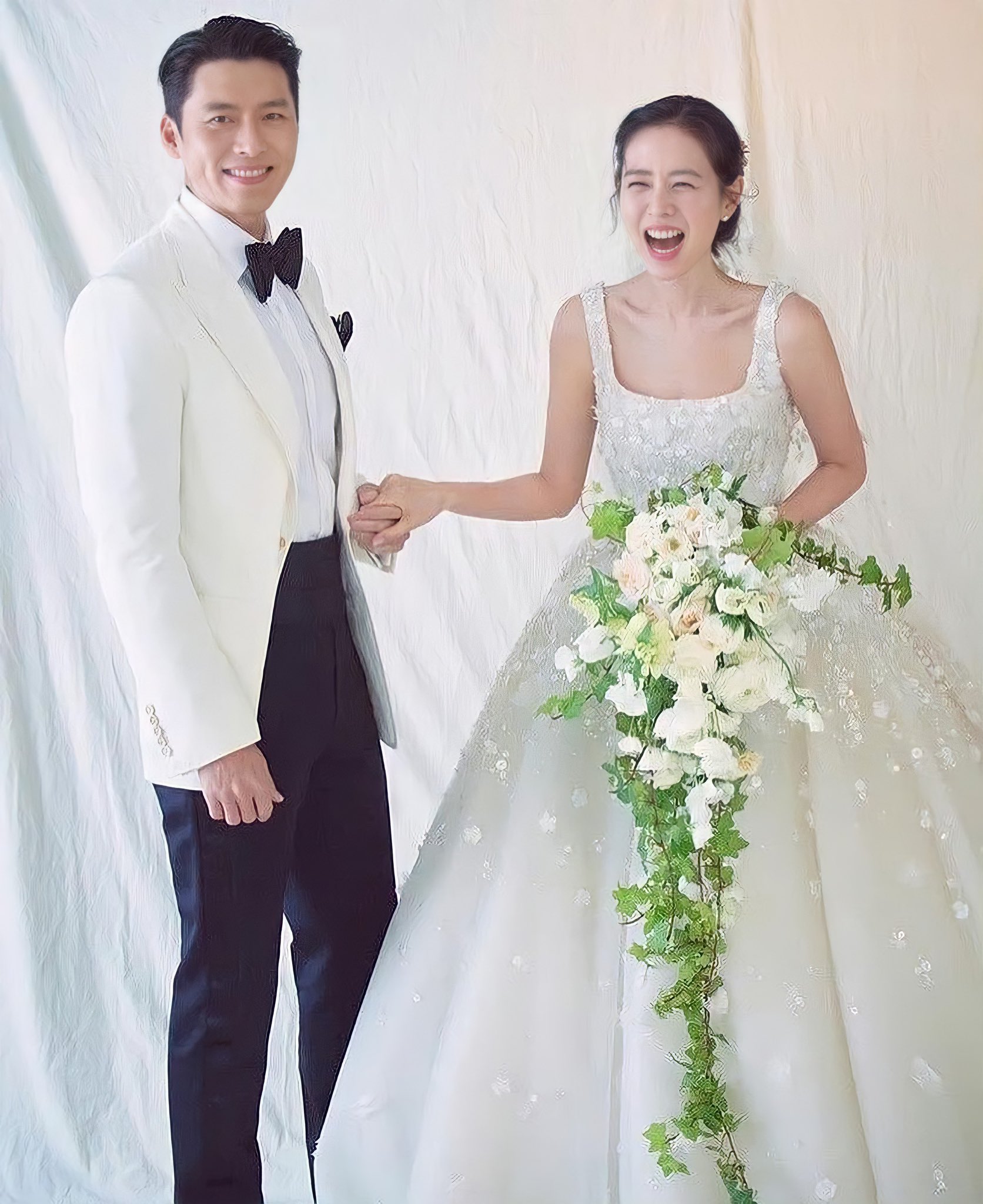 Elie saab top son wedding dress