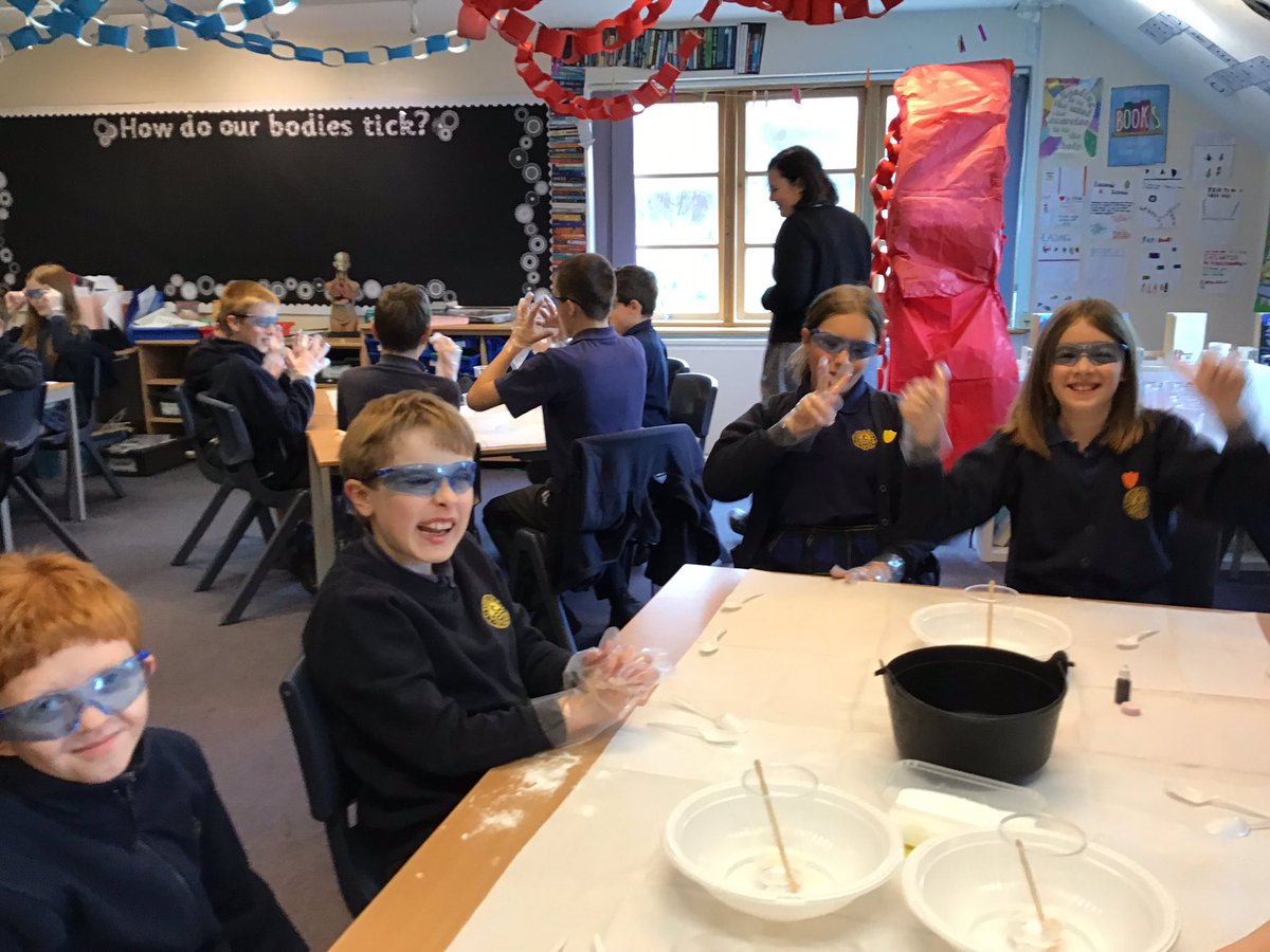 LuddenhamSchool's tweet photo. Kingfishers had a great time experiencing the Harry Potter themed science workshop to end our topic! We learnt about different chemical reactions and chemical symbols. https://t.co/cdD7iICw5d