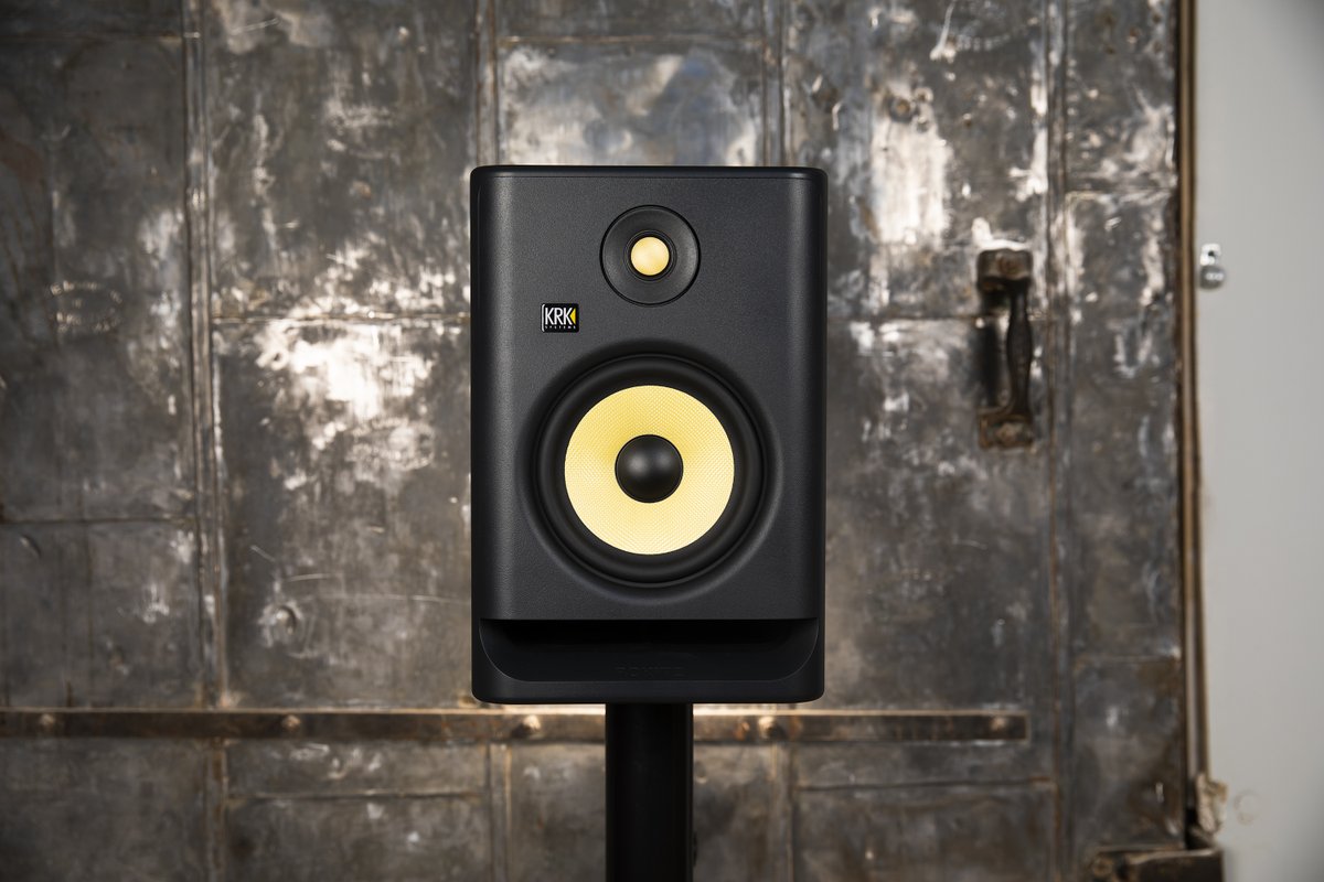KRK_Music_'s tweet photo. How do you rock your #ROKITs? The #KRKROKIT 7 G4 studio monitors offer exceptional punch and accuracy to take your music to the next level. Snap a pic of yours in action &amp; tag us on IG for a chance to get featured! Or pick up your own @ local retailers or https://t.co/gbPlRyGEKm. https://t.co/2Mwcpsi6Jt