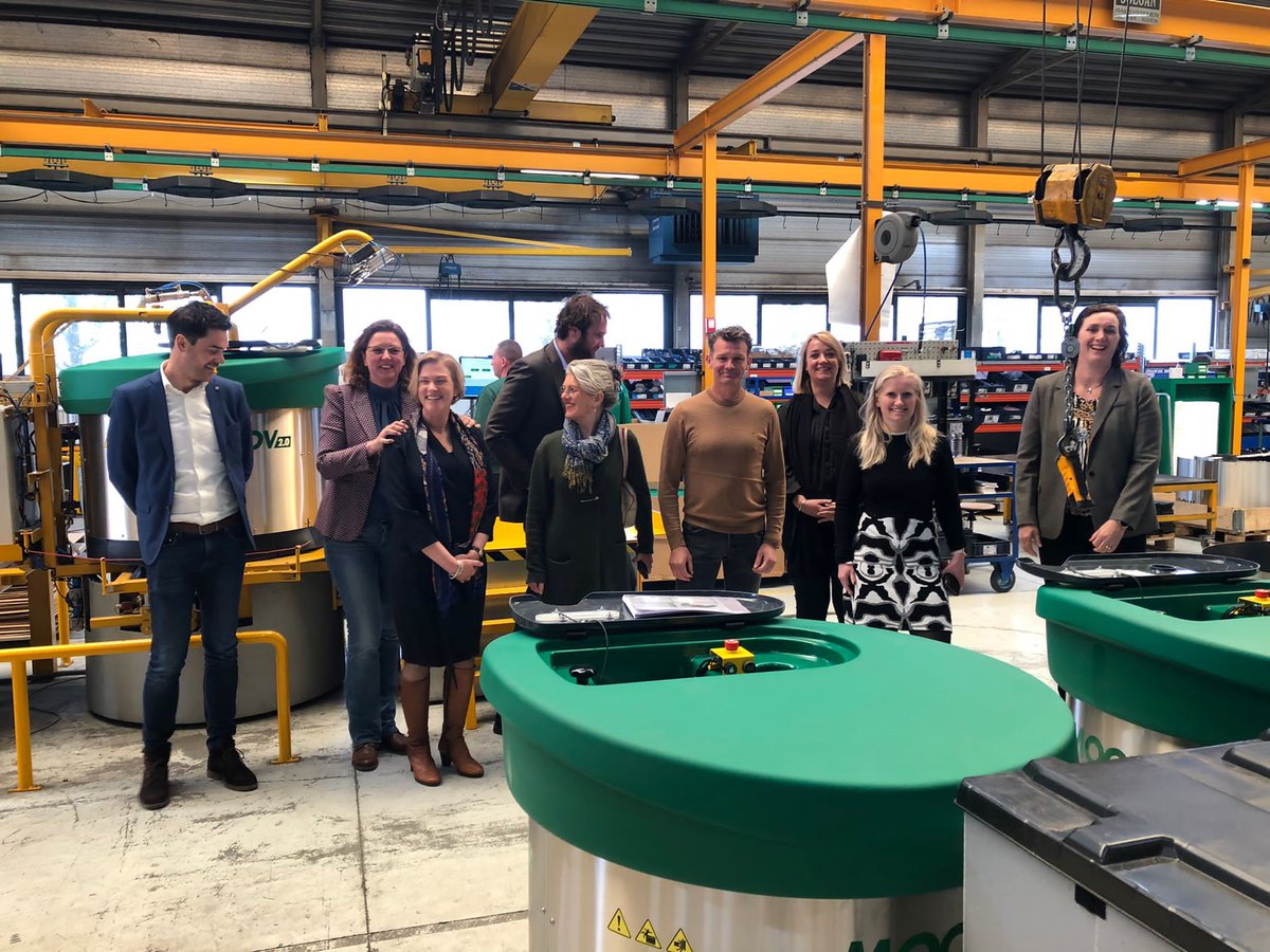 TechValley_nh's tweet photo. Ilse Zaal, gedeputeerde Economie bij @ProvincieNH bezocht op woensdag 30 maart twee TechValley bedrijven: JASA Packaging Solutions en JOZ. 
Lees meer: https://t.co/QCHQiLcPkw https://t.co/ZBqjFMuAOT