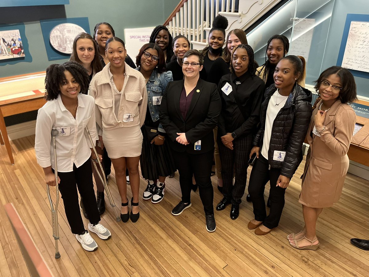 PikesvilleHS's tweet photo. Our State Champs were recognized at the Capital this morning! Thank you for representing #PrideHonorSuccess💜🏀🎉 https://t.co/wzQuUCgyQN
