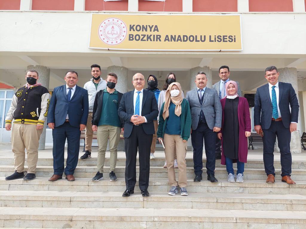 konyamem's tweet photo. İl Milli Eğitim Müdürümüz Seyit Ali Büyük, Bozkır Kaymakamı Fatmagül Dalmış ve Belediye Başkanı Sadettin Saygı ile beraber ilçedeki okulları ziyaret ederek incelemelerde bulundu; yürütülen eğitim çalışmaları hakkında bilgi aldı.
@tcmeb @TCKonyaValiligi 
@SeyitAliBuyuk 
#konyamem https://t.co/SuxFjJ7Qo8