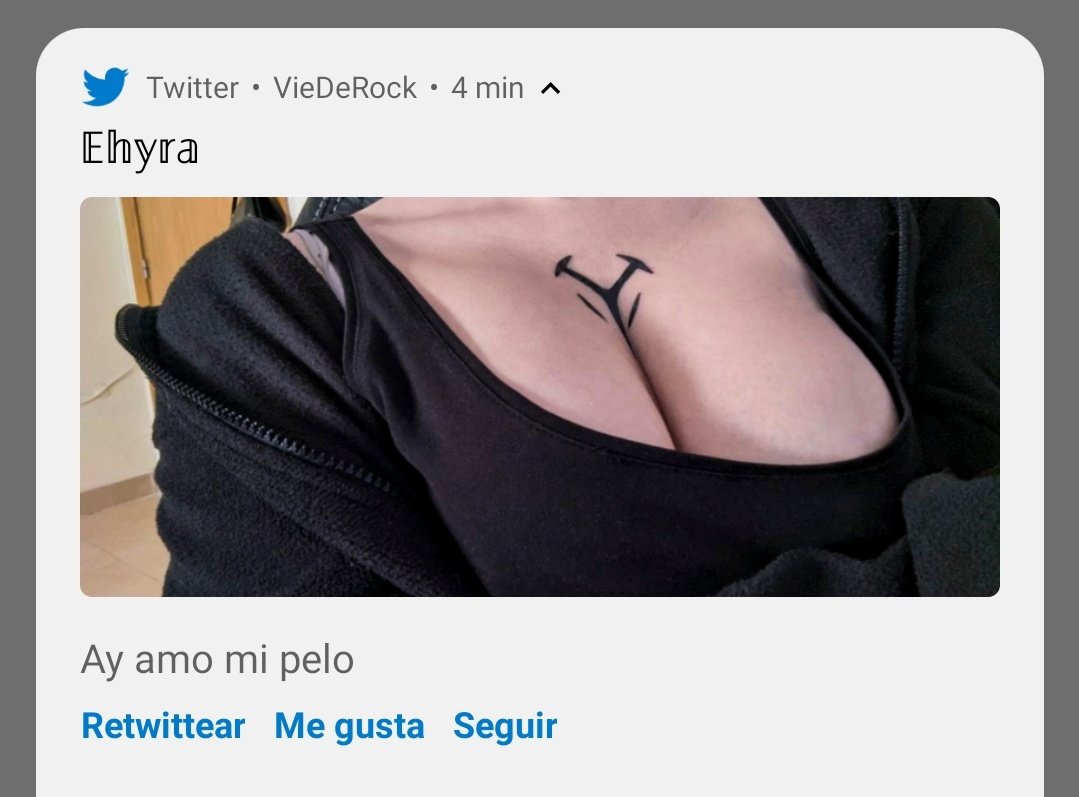 VieDeRock's tweet photo. —Cara de susto.— https://t.co/MX2OLxFZAP
