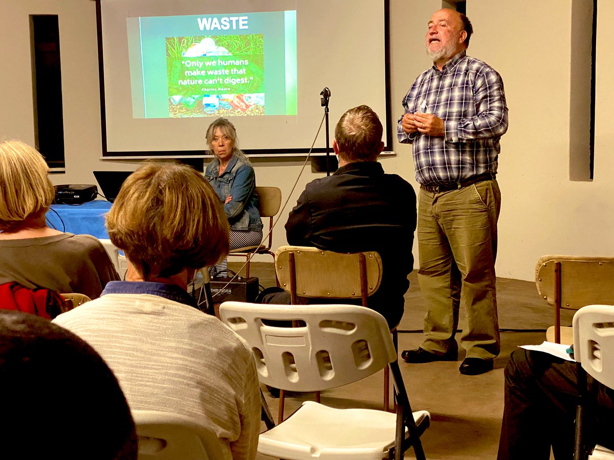 Hopewell Chin’ono tweet media