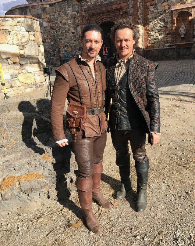 ReignedUsIn's tweet photo. OTD in 2017, #Reign Ep. 4x07 “Hanging Swords” aired.

#behindthescenes #meganfollows #spencermacpherson #annpirvu #danjeannotte #willkemp #saragarcia #adamcroasdell  #bengeurens #CWReign #netflix https://t.co/DwyjNhH9nT