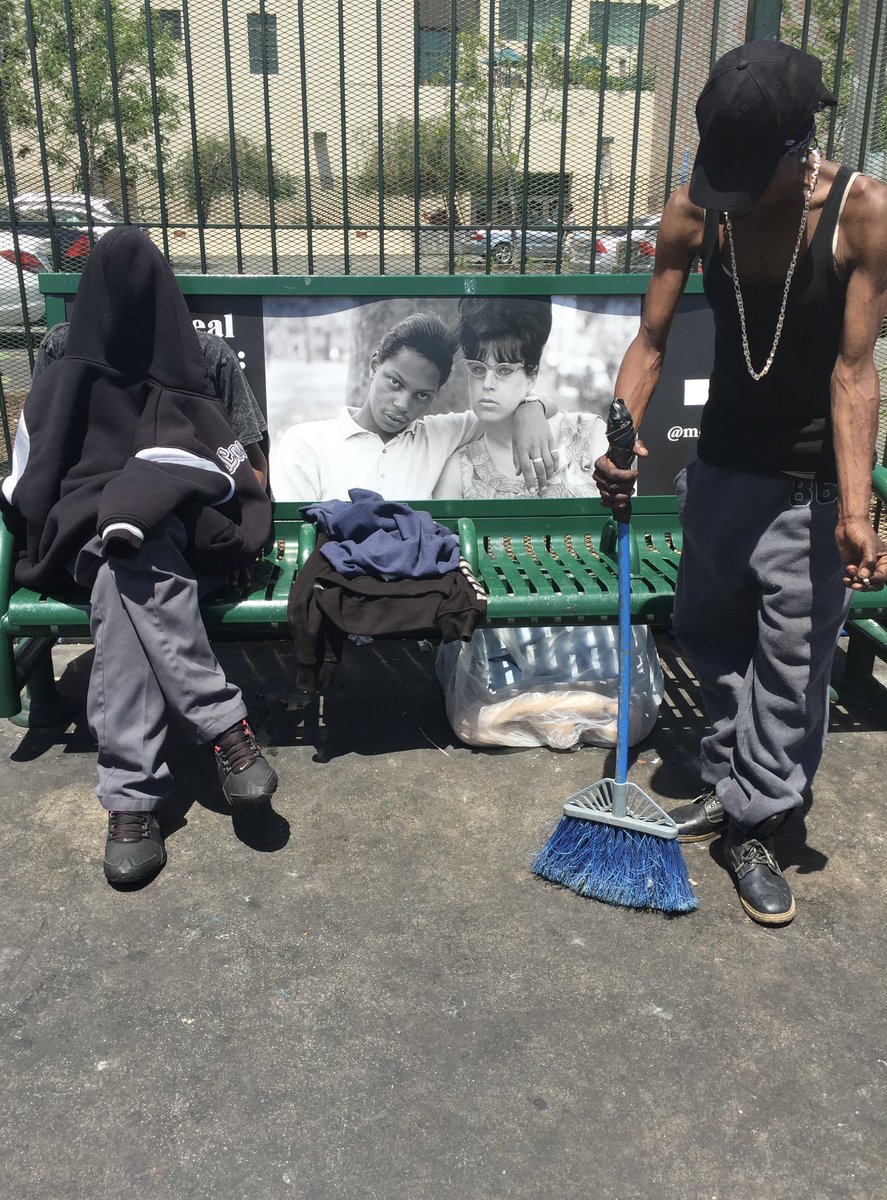 Shot by Diane Arbus in NYC in 1965, the iconic couple on a bench, spotted on a bench Downtown LA, 50 years later. Who else believe #documentaryphotography is the future of #nftphotography?