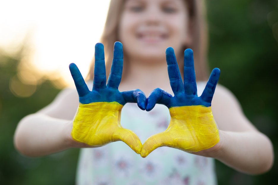 EnerSys_EMEA's tweet photo. EnerSys® is proud to foster a strong community and culture where the well-being of our employees and global citizens is a top priority. See what our colleagues have been doing to support our teammates impacted by the humanitarian crisis in Ukraine: https://t.co/ZJ8UtrHB0B https://t.co/Hcr1XP35Yb