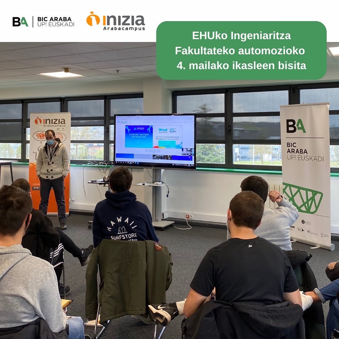 🙇🏾‍♂️🚗 ¡Cómo nos gustan las visitas! Esta tarde nos han visitado los alumnxs del grupo de euskera de 4° de automoción de la UPV/EHU dentro del marco del programa Inizia Arabacampus, y de la iniciativa Emprender en las Aulas.