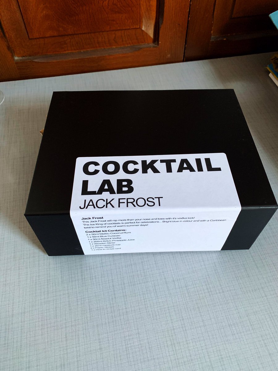 PoisonCocktails's tweet photo. Here is a more sociable Jack Frost than the one we woke up to this morning!
#jackfrost #cocktail #gift #giftbox #cocktailkit #cocktailgift #cocktailbox #poisoncocktails https://t.co/MVBdI5a0d3