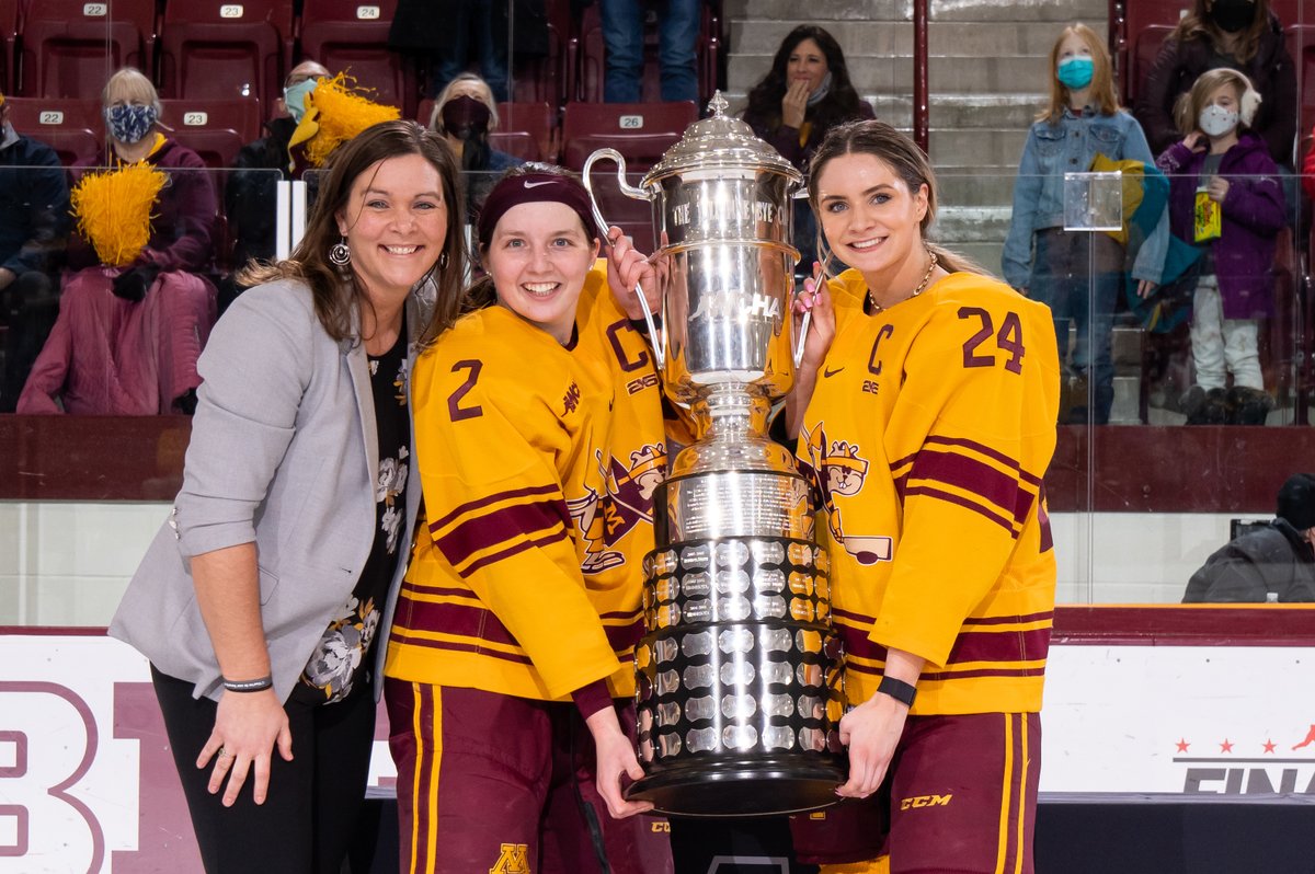 GopherWHockey's tweet photo. After five memorable years in Maroon &amp; Gold, captain @oliviaknowles99's resume is hard to top!

- 168 GP (most in #GWH history)
- 269 blocked shots (2nd in #GWH history)
- 78 points
- 17 goals
- +99
- 11 academic honors

Congratulations on an incredible career, Knowlesy! 👏 https://t.co/71ysqv49dA