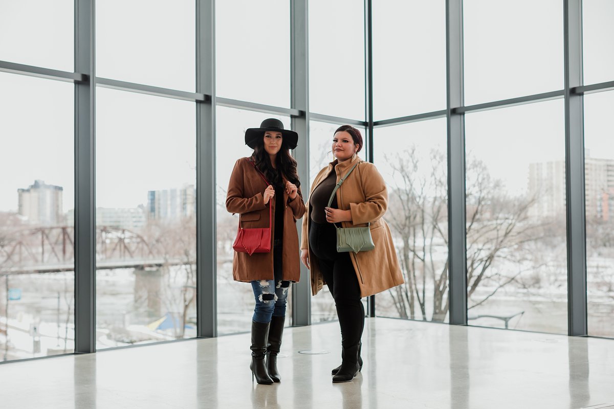 FAQ: Do we repair handbags?

Yes! Whether its a strap that needs to be sewed or extended, we will do the repairs. We also replace gold hardware if necessary. No purchase required. loom.ly/dfLZc58

 #handbags #accessories #faq #indigenousfashion #SheNativeGoods