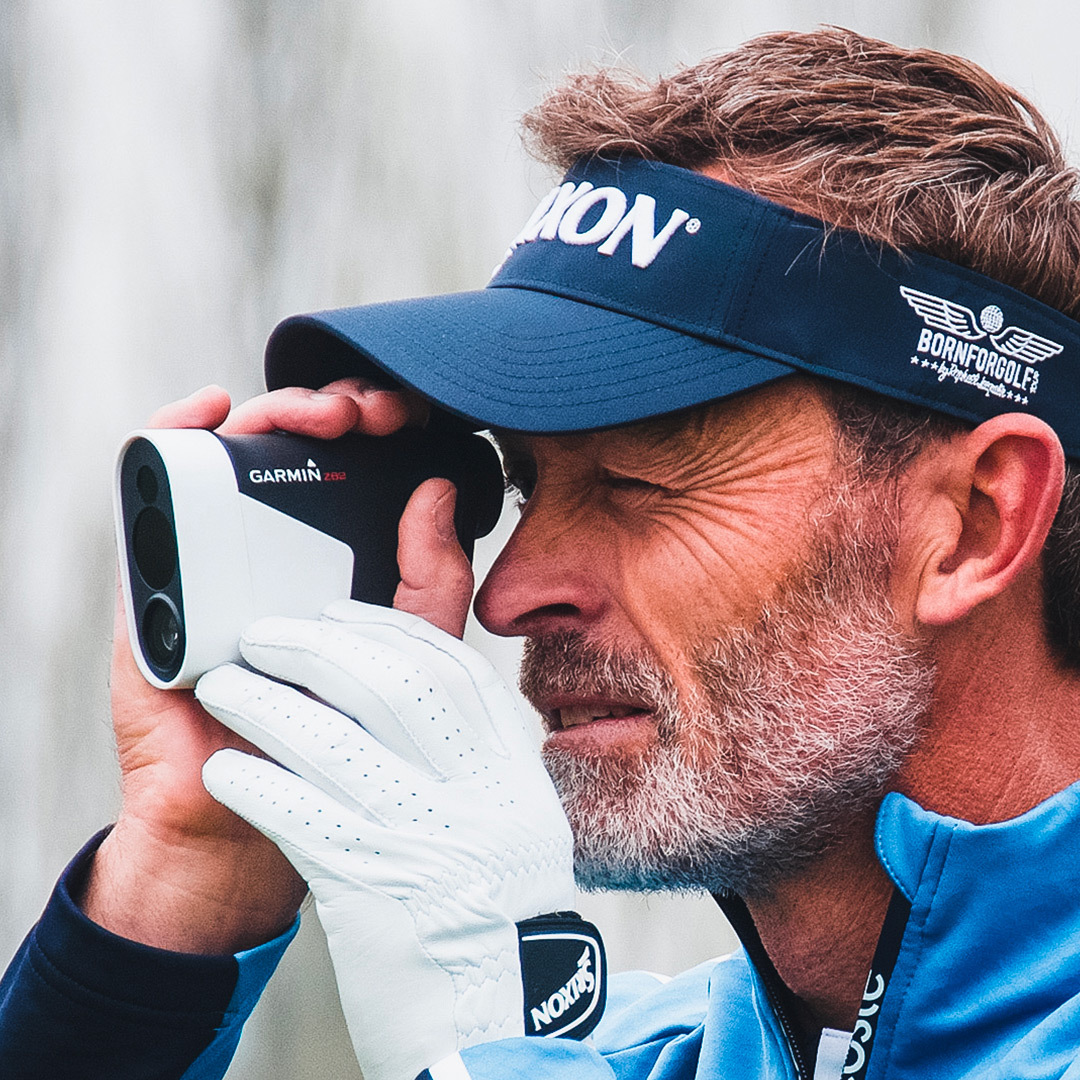 GarminFrance's tweet photo. Venez nous rencontrer sur le salon de la National Golf Week et découvrir nos produits comme l’ #ApproachZ82 qu’utilise notre ambassadeur @Raphjacquelin sur le circuit https://t.co/bBHJwfnsQ0