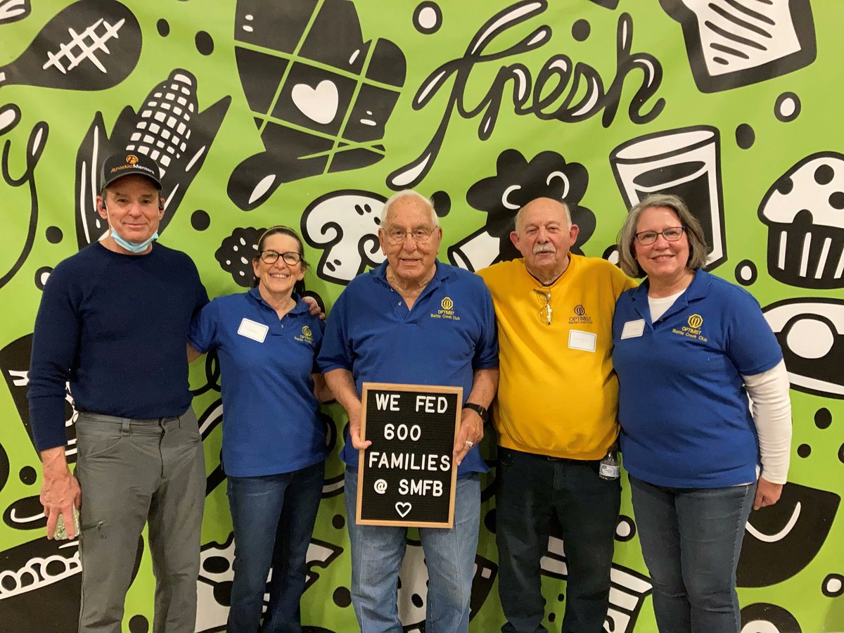 Members from the Battle Creek Optimist Club spent the afternoon in our Volunteer Center spreading optimism and packing fresh food boxes💚 Thank you for helping us #FeedSouthMichigan and providing healthy, nutritious food for over 600 families in our community!