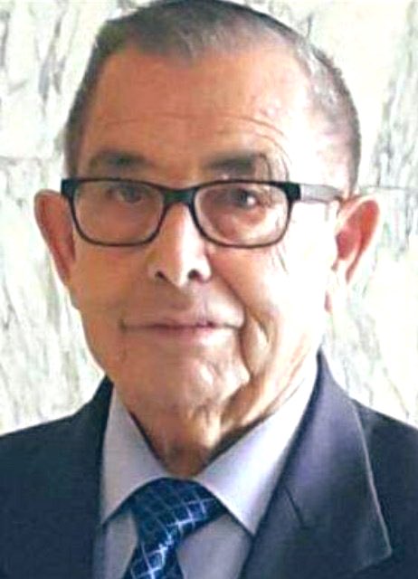 ColegioCaldeiro's tweet photo. Hoy te despedimos, querido Eli, en tu misa funeral a las 20h. No obstante nos dejas un legado enorme en tus múltiples colaboraciones en el #crosscaldeiro. Gracias por tu constante apoyo, tu palabra siempre amable y tu inigualable sonrisa. DEP https://t.co/f1BdCxy34D