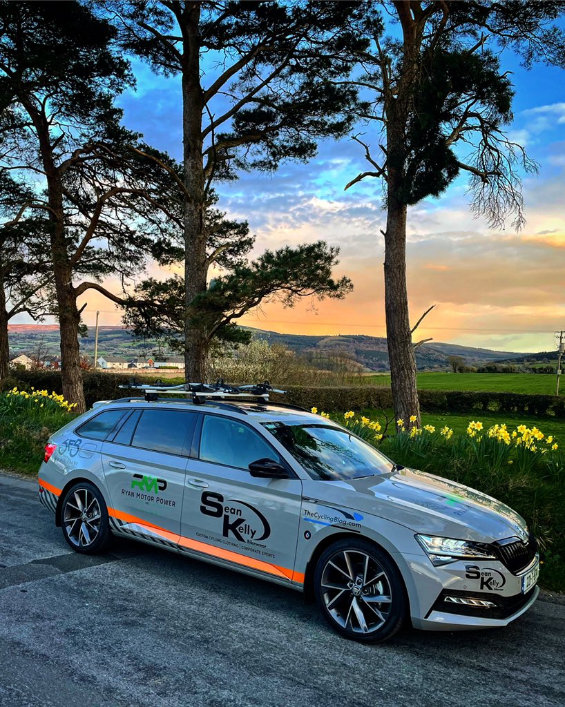 TheCyclingBlog_'s tweet photo. Huge thanks to @ryanmotorpower for another fantastic @SkodaIRL #superb #sportline #thecyclistscar https://t.co/NQ9pd98Z8x
