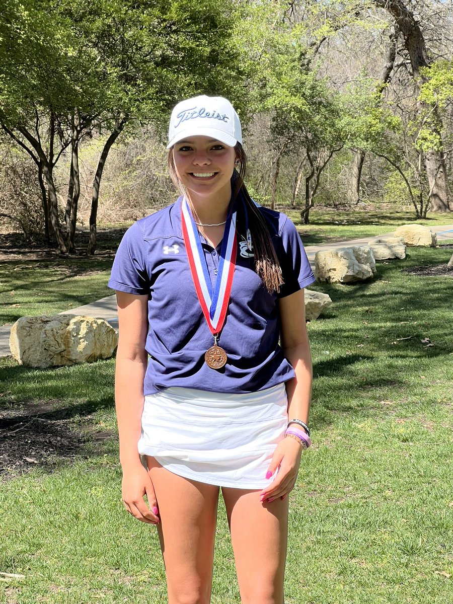 EatonEagle_Golf's tweet photo. After putting two solid rounds together, @kelseyapollard finished 8th at the district tournament and will be the first alternate for the regional tournament. Great job this year!! https://t.co/IJT6M2fLJH