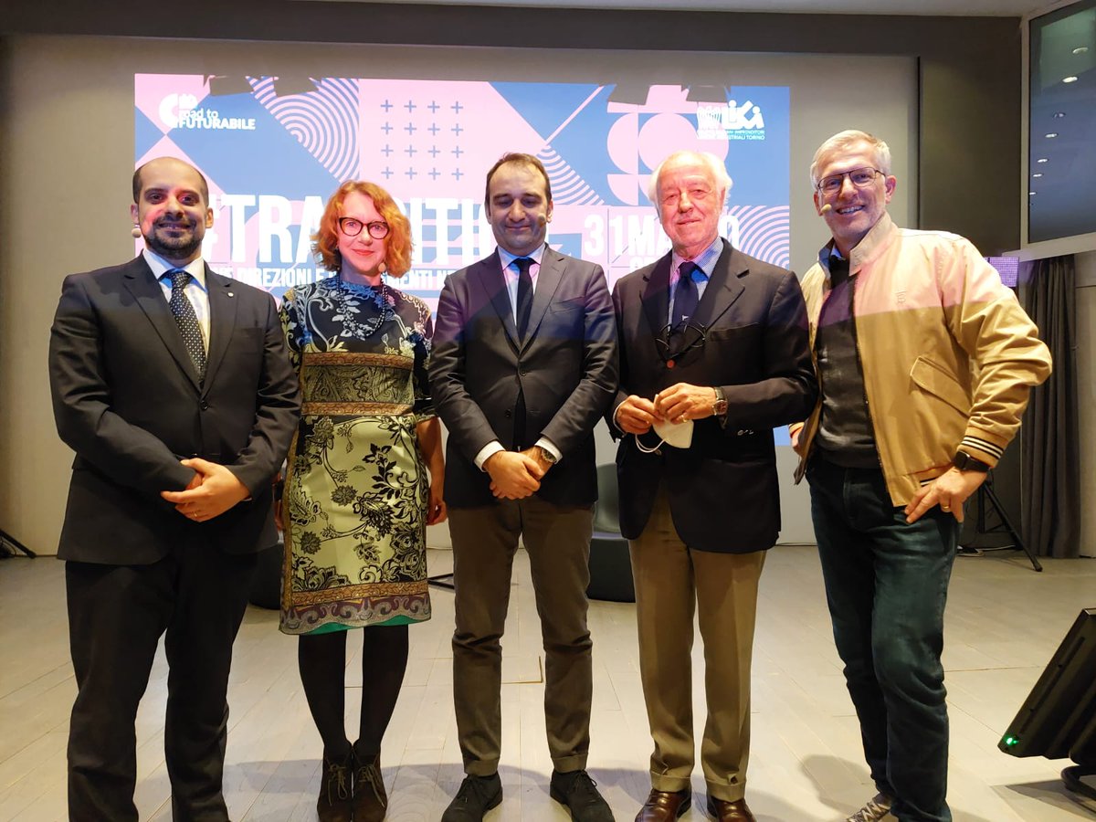 Si apre una nuova stagione di eventi al <a href="/ccuitorino/">Centro Congressi Unione Industriali Torino</a> in presenza con #Transition dei <a href="/GGI_Torino/">GGI Torino</a> | Protagonisti il Presidente Giorgio #Marsiaj, <a href="/AlbLazzaro/">Alberto Lazzaro</a>, <a href="/lorusso_stefano/">Stefano Lo Russo</a>, Ulrike Guerot, Luca Sburlati|
Live streaming qui 👉youtu.be/mb6nrZTjj1o
#UISOCIAL