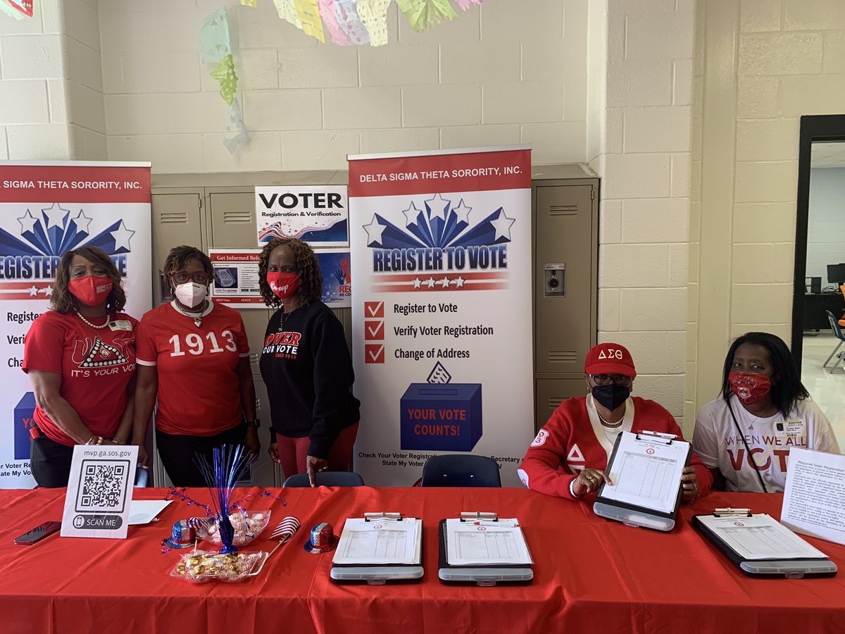 Bull Dog tweet media