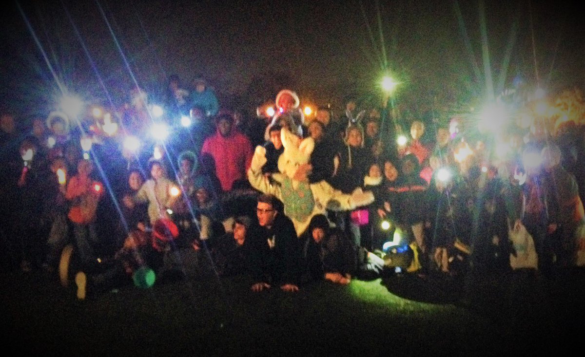 ChicagoParks's tweet photo. Got a flashlight๐ฆ? YES! Then, you're all set to join us for the Egg Hunt at Arrigo, 801 S. Loomis St., on April 1 at 8 pm. It's FREE. Ages 3-12 yrs. Register at https://t.co/PhleotJ3VP #SpringInTheParks https://t.co/iRssgBWQXW
