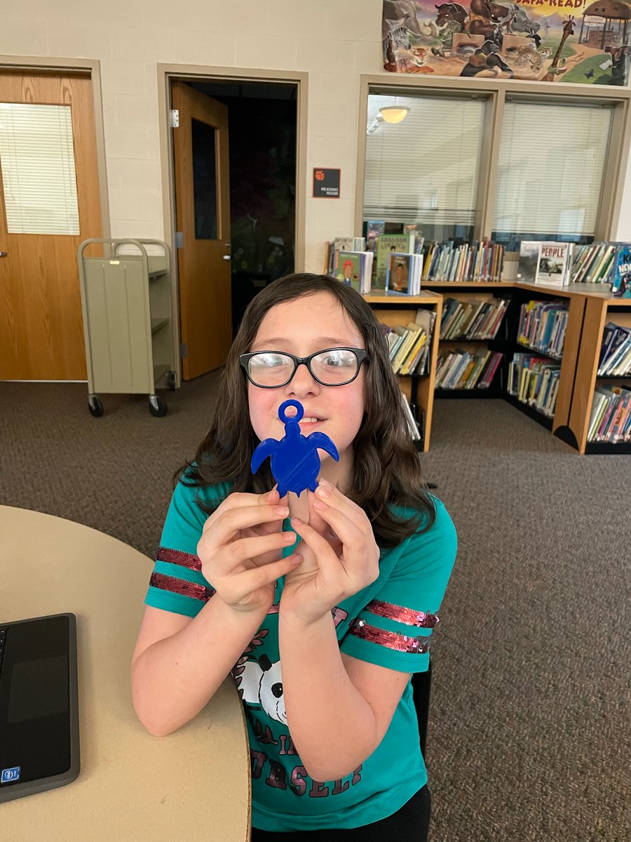 SenecaEast's tweet photo. 🧡 Thanks to a grant from the Federal Institute of Museum and Library Services (IMLS) awarded by the State Library of Ohio, our third- through fifth-grade students have been busy creating projects to print on our Makerbot Sketch™ 3D printer! #US_IMLS #statelibohio #SETigers https://t.co/TKQG2f2C0P