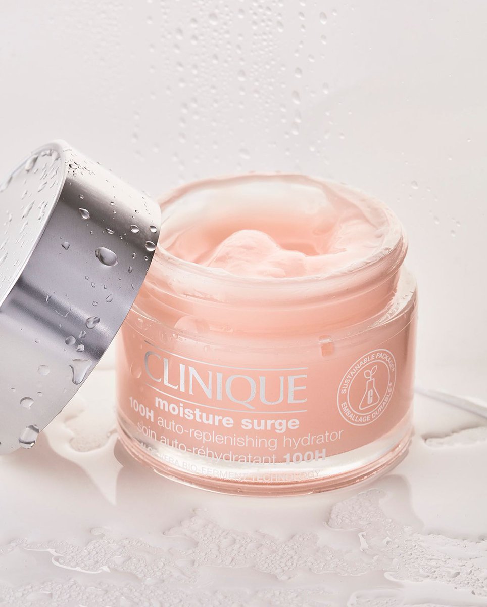 Everyone looks pretty in pink… Moisture Surge 100H Auto-Replenishing Hydrator:
🌊 Helps your skin create its own internal water source to continually rehydrate itself.
🌊 Locks in moisture for an endlessly plump, healthy-looking glow.
#Clinique #MoistureSurge #beauty #skincare