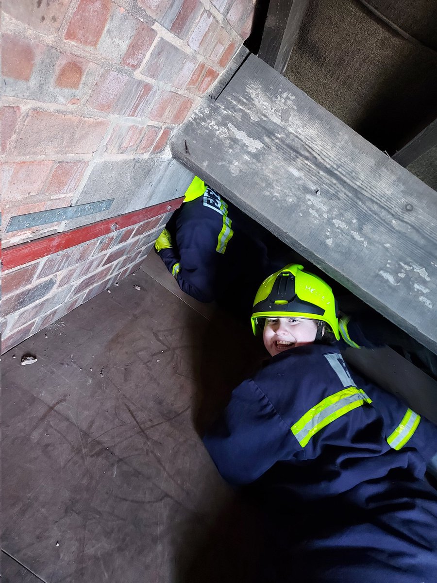 WYFRSPrTrust's tweet photo. The brightness of our donations flag, to the darkness of the smokehouse @WYFRS 😎🔦 Team 10 got through using key communication & support skills for each other 👐🗣 They 💙💛💜 hide & seek #SupportUkraine #supporteachother #lightindark https://t.co/x6hq5VzUTn
