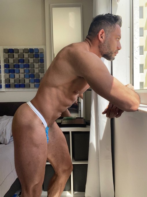 1 pic. ? @petitqunderwear

#underwear #sexy #sexymen #gay #gaymen #thong #promo #picoftheday https://t