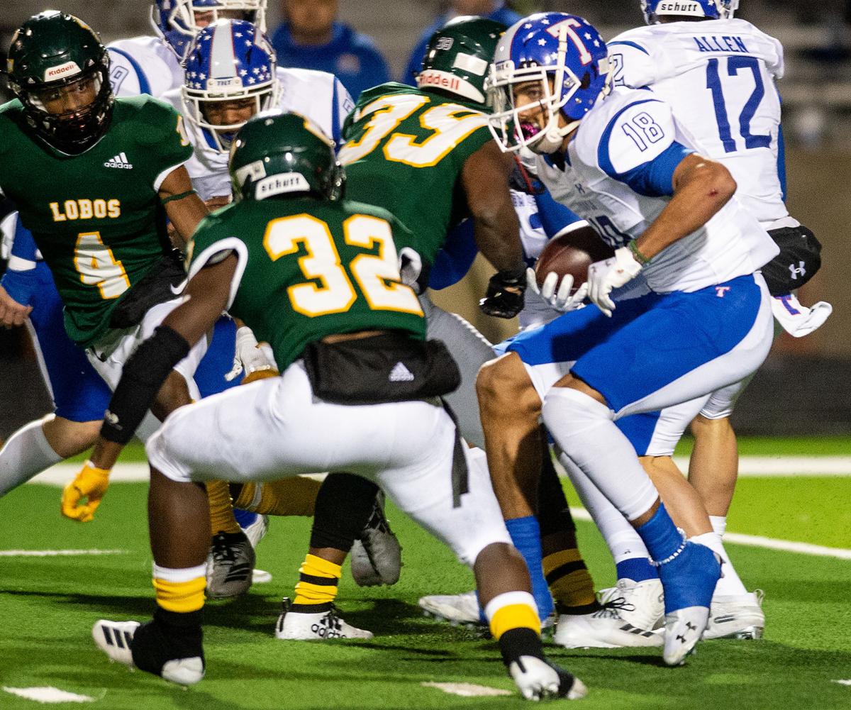 Lobo_Football's tweet photo. #CountdownToKickoff - 32 days until Longview and McKinney Boyd face off in the THSCA Kickoff Classic at McKinney ISD Stadium to open the 2022 season. #beatboyd #txhsfb https://t.co/XCY5MocRDx