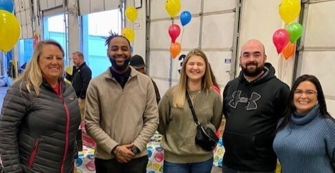 MelissaandradeH's tweet photo. Thank you to the stores and HDMS that came out to show your support for our Denver installers! @HOM_INC @linda_mcelmeel @EricCampbellDSM #HOMTeam #OneTeamOneDream #appreciation #1532Proud #1546Proud #1503Proud #HDMSProud https://t.co/YeEdv1CMLy