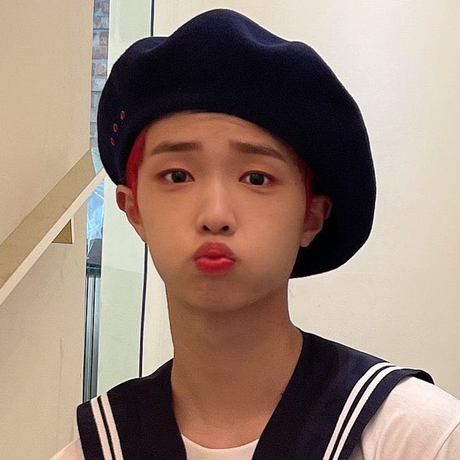 hourlypyo's tweet photo. 🐣 https://t.co/GbrH2e6vW2