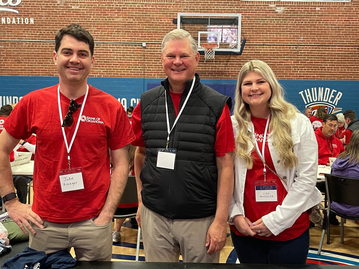 BankofOklahoma's tweet photo. Our employees and their families took part in the inaugural "Walk A Mile In My Shoes" experiential tour at @OKCityRescue in OKC last weekend. It was a fantastic morning full of education, service and fun.
#BOKFOklahomaCity #LifeAtBOKF https://t.co/BeYDWfe9Rr