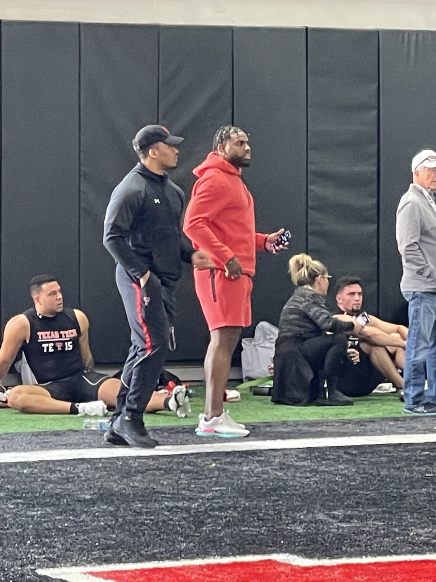 Former @TexasTechFB and current @Seahawks LB Jordyn Brooks is in the house today! He knows a little bit about how important Pro Days are. He was a 1st round draft pick by the Seahawks in the 2020 NFL Draft. @RedRaiderNation https://t.co/BVMSXK8QLU
