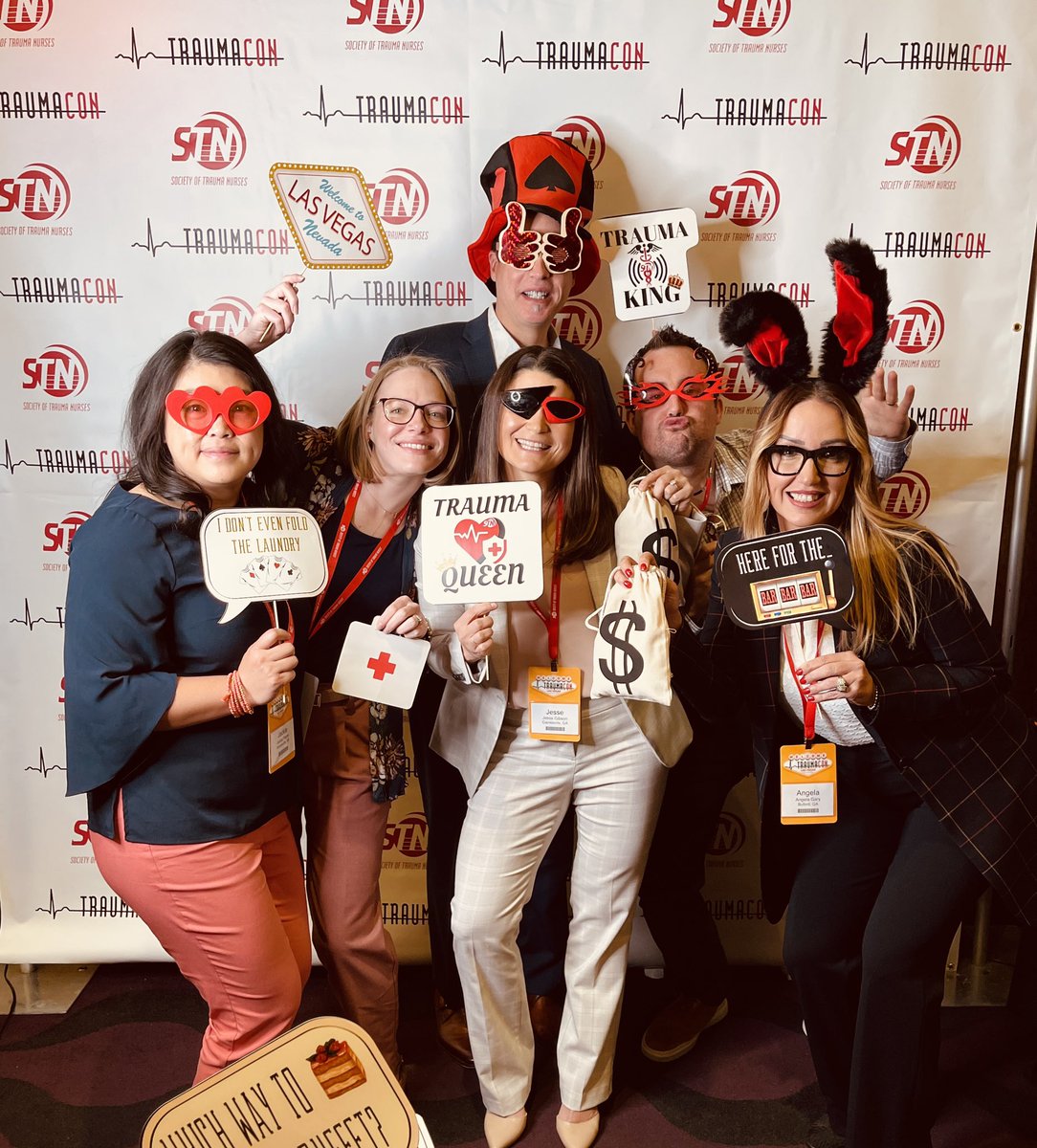 Region2Trauma's tweet image. We want to send a big congrats to Jesse Gibson for winning the Society of Trauma Nurses 2022 Trauma Leadership Award! She has been instrumental in our prehospital plasma/whole blood program and many more initiatives! #FarmToTrauma #Region2Truama #OneRegionOneTeam #NGHS