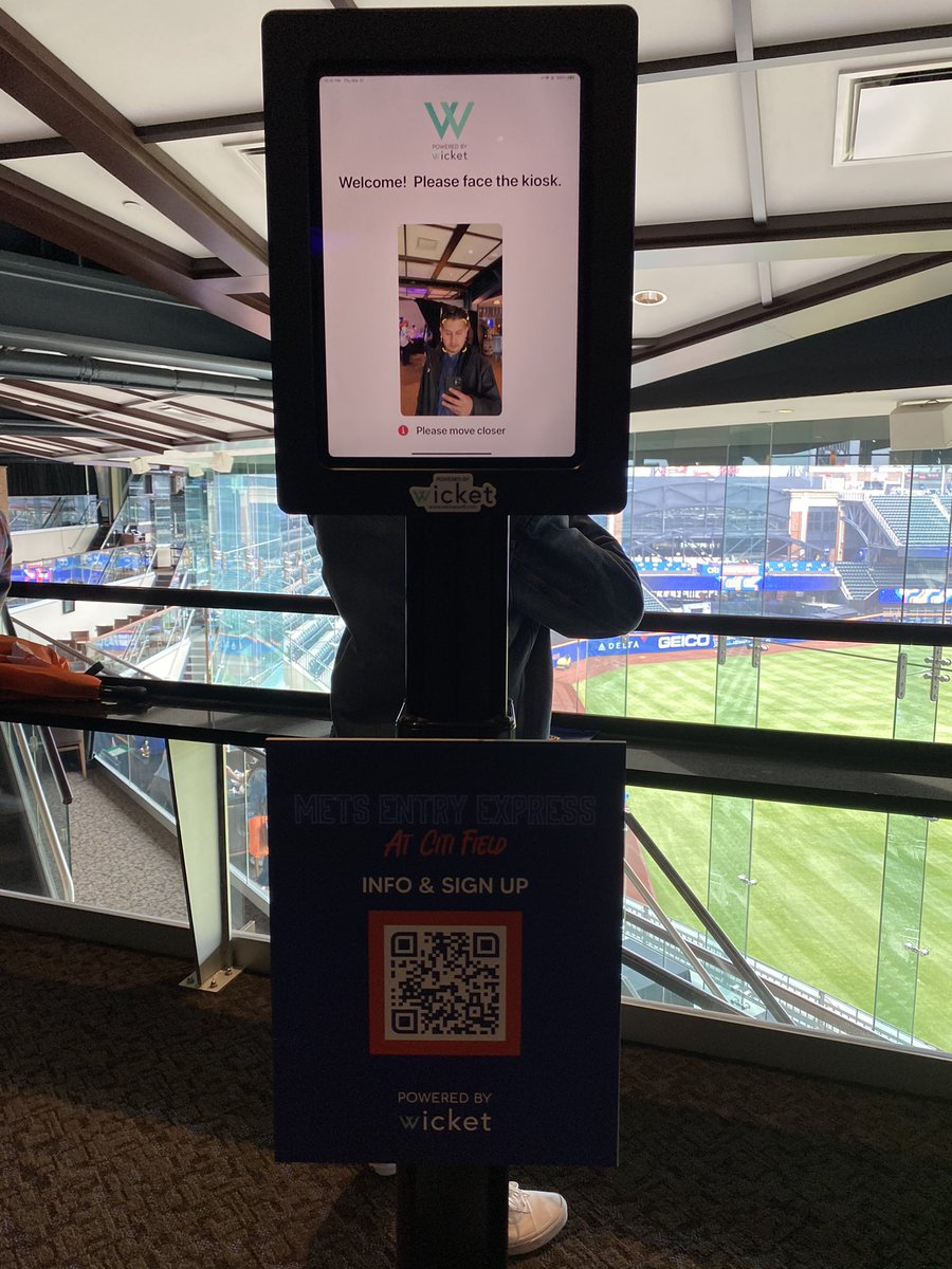 Erik Bacharach tweet media