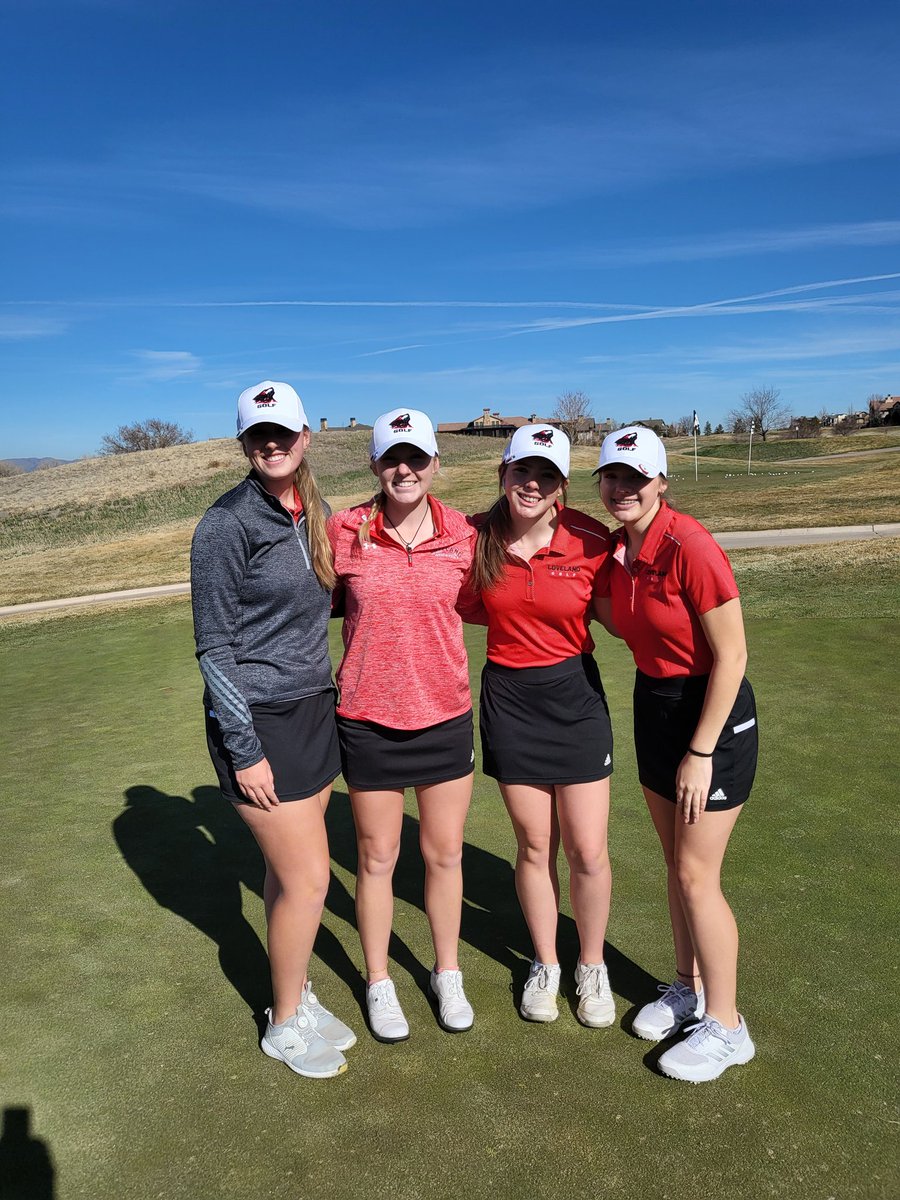 golflhs's tweet photo. At Harmony Club today....PSD invite...first good weather day for the team ! @Eddie_Herz @RHpreps @CHSAANow @ThompsonR2J https://t.co/ZecsgUTFme