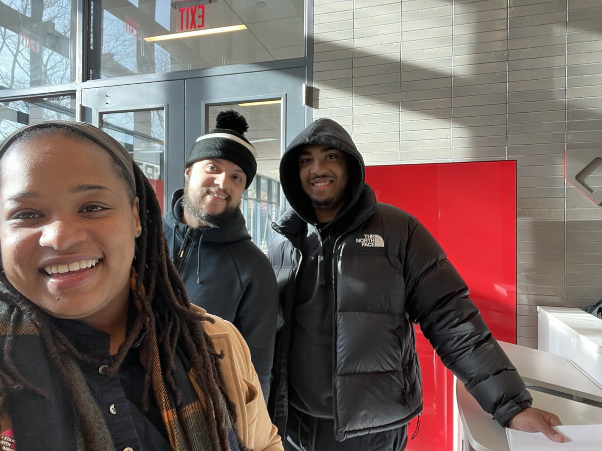 ClarisaForNY's tweet photo. Working @wearedream has its way of always reminding me of my WHY- The kids! These guys were my students when they were in HS. Now they’re college grads and my colleagues.
#Almost10Years #Wearedream #PayItFoward
#FullCircle #WhatsYourWhy #AllKidsCan https://t.co/4DlK8BElEd