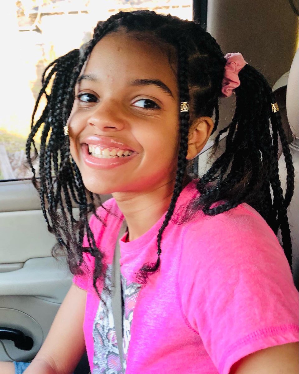 IAmAsIAm9's tweet photo. Trishel (Lil T’) My first born…now 13 yrs 10 months later.  🤦🏾 Amazed how She’s grown. Definitely My Love, My heart &amp; My Joy. I love you Always! Your Dad. 😘        #Fatherlylove #BeautifulDaughters #proudfather #veganlife https://t.co/wVCSMLrAvw