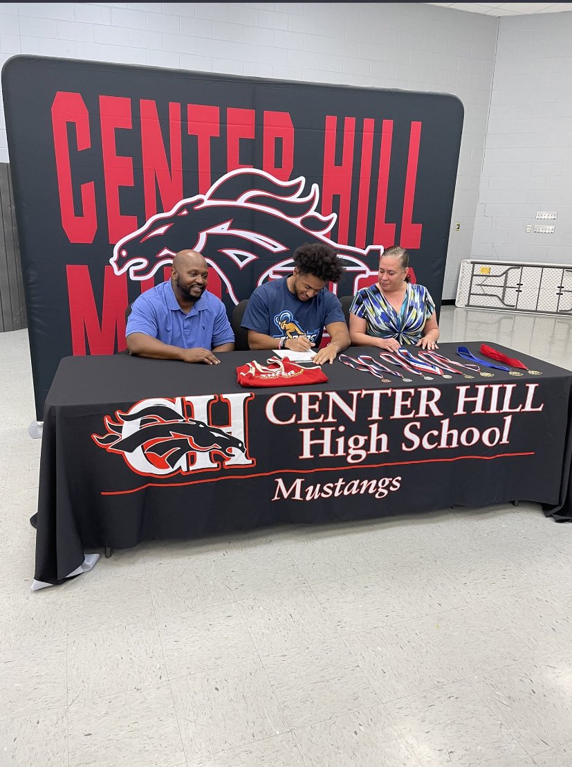 Lawrence Jones tweet media