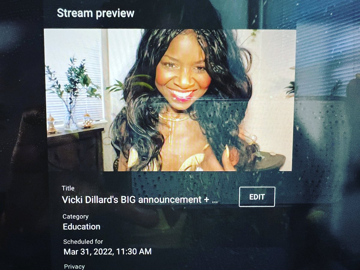 I’m live now on Flynubianqueen YouTube 📺 Amy Schumer says she’s still TRIGGERED by Will Smith + my BIG ANNOUNCEMENT! ❌❌ SUBSCRIBE to VickiDillard.TV & my email 📧 list @ onpurposewithvicki.com #queenofmedia #Blackfemalemediamogul #worldleader #vickidillard