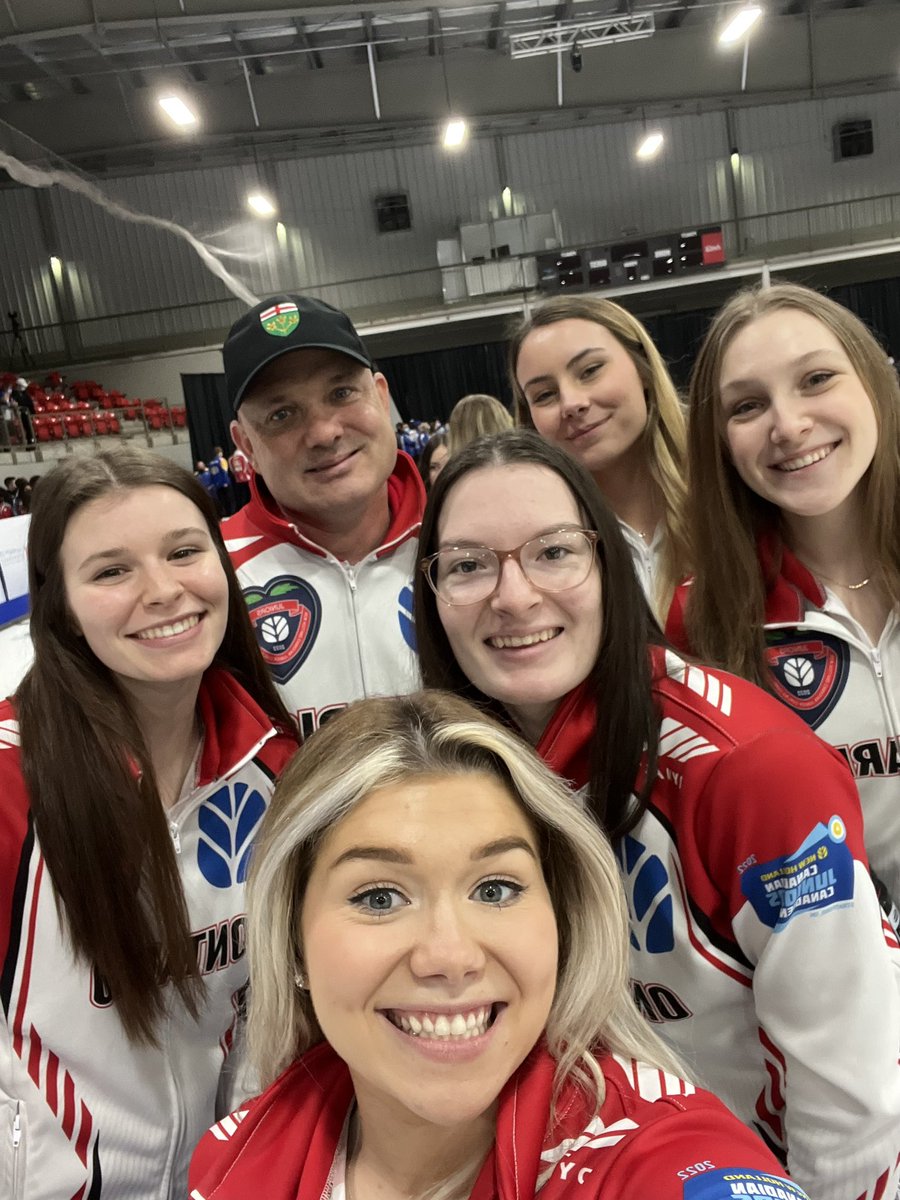 Team Deschenes tweet media