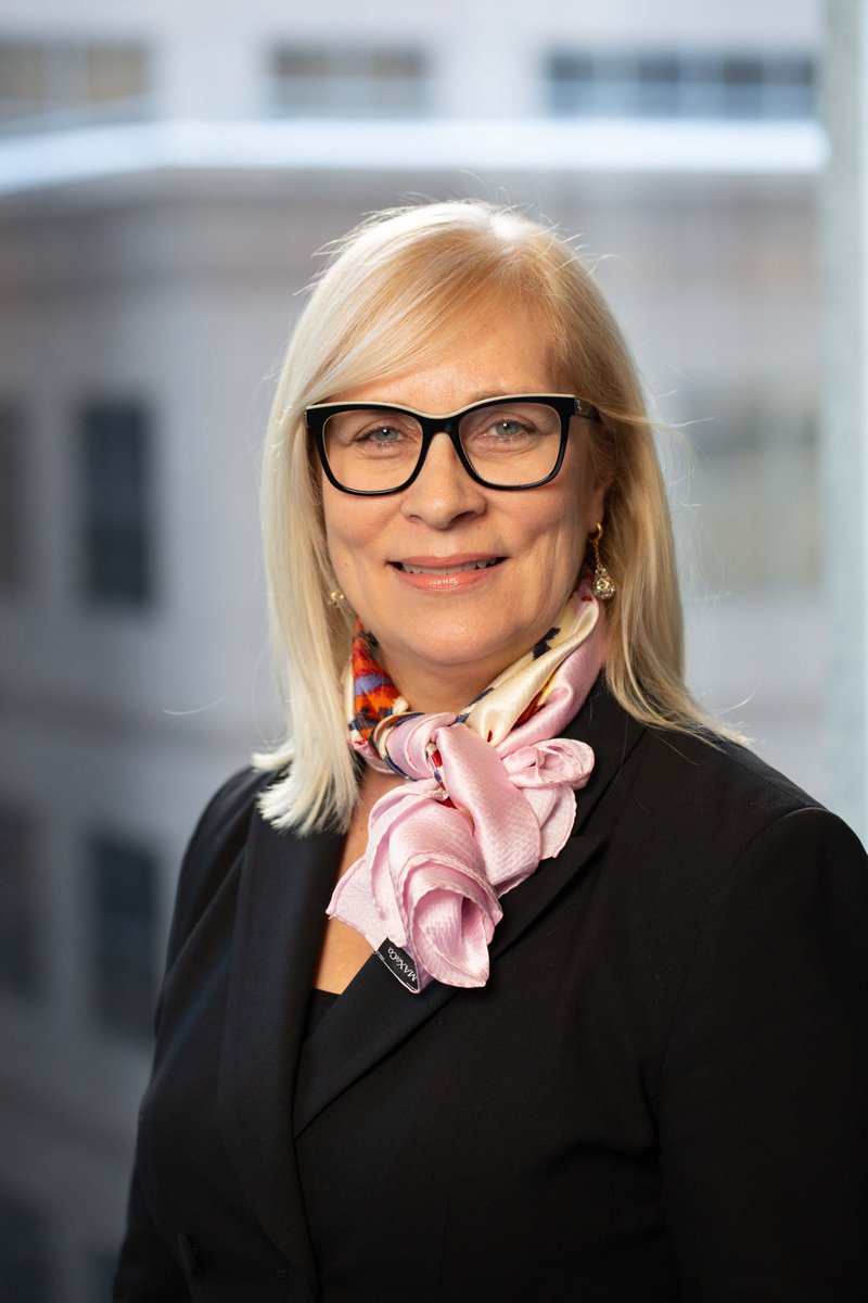 Risques associés à la prise de médicaments pendant la grossesse : un financement de 2,4M$ accordé pour l’équipe de la chercheuse Anick Bérard. 👉 bit.ly/3ISdTcZ