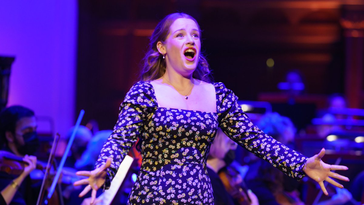natoperastudio's tweet photo. Toi toi toi to @ffionedwardssop-one of this year's 2021/22 Young Artists-who has whisked off to France to make her debut with Opéra National de Lorraine in their production of 'Julie' by Philippe Boesmans. An incredible achievement considering she got the call last Monday! 💪👏 https://t.co/fnClOhPCNO