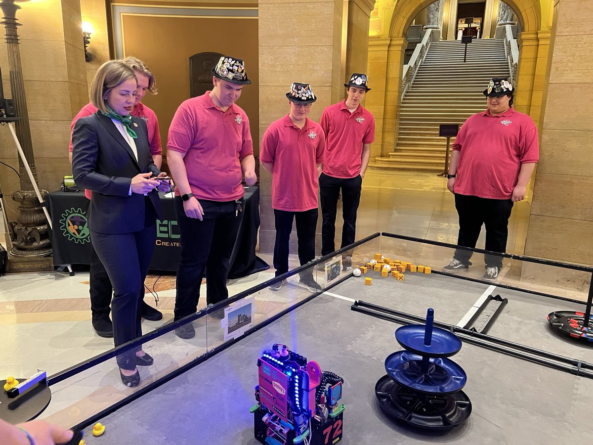 Thank you to <a href="/MelisaFranzen/">Melisa López Franzen</a> &amp; <a href="/SenatorCarlson/">Sen. Jim Carlson</a> for hosting STEM Advocacy Day at the MN Capitol. It was a great time to advocate for @HighTechKids1, <a href="/FIRSTweets/">FIRST</a>, &amp; <a href="/FTCTeams/">FIRST Tech Challenge</a>. It was great to share with our Senator, <a href="/SenWarrenLimmer/">Warren Limmer</a> too! mnleg