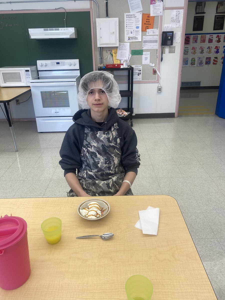 AnnaheimSchool's tweet photo. Few more pictures of their food. https://t.co/nZaIoHORrH