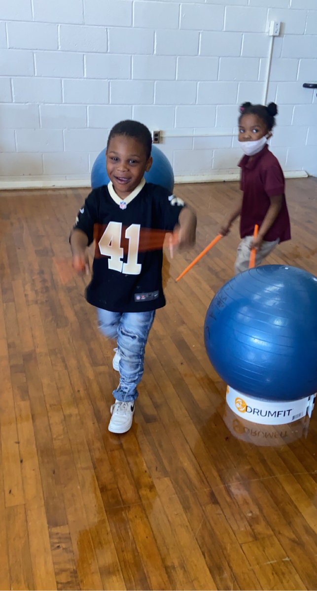 BMartinez_DES's tweet photo. PK March Madness! These baby bulldogs have worked so hard to grow on their benchmark assessments!! #MarchMadness #CelebratingGrowth @DES_ISTHEBEST  @kelli_barbee https://t.co/lmMeAczRwH