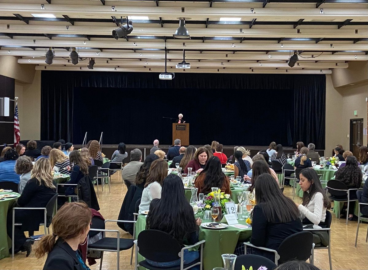 To wrap-up another powerful #WomensHistoryMonth, this week Purdue Northwest celebrated its female leaders across campus at PNW's Women's Leadership Luncheon. Special thanks to keynote speaker and alumna, Dawn Reynolds-Pettit!
 
#PowerOnward #PNWProud